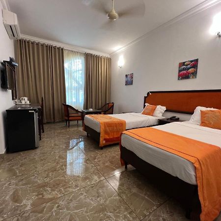 Ats Willingdon Hotel Kochi Eksteriør billede