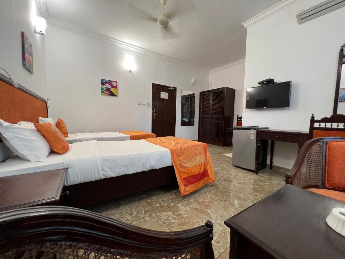 Ats Willingdon Hotel Kochi Eksteriør billede
