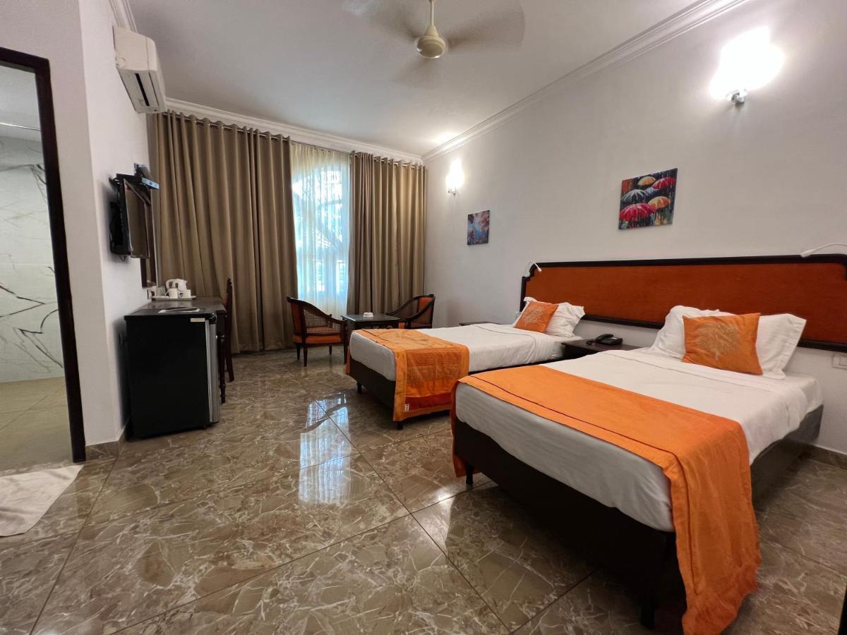 Ats Willingdon Hotel Kochi Eksteriør billede