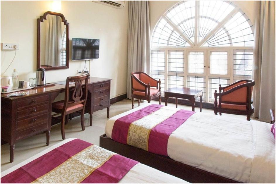 Ats Willingdon Hotel Kochi Eksteriør billede