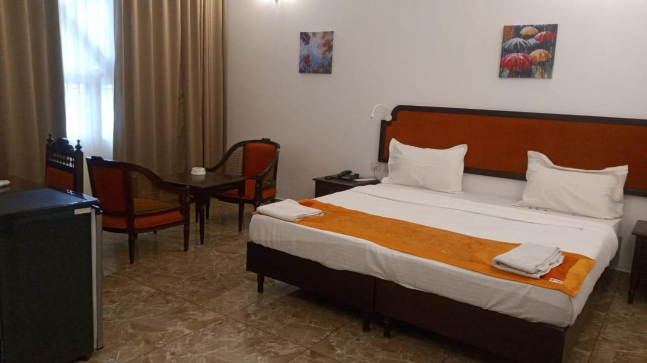 Ats Willingdon Hotel Kochi Eksteriør billede