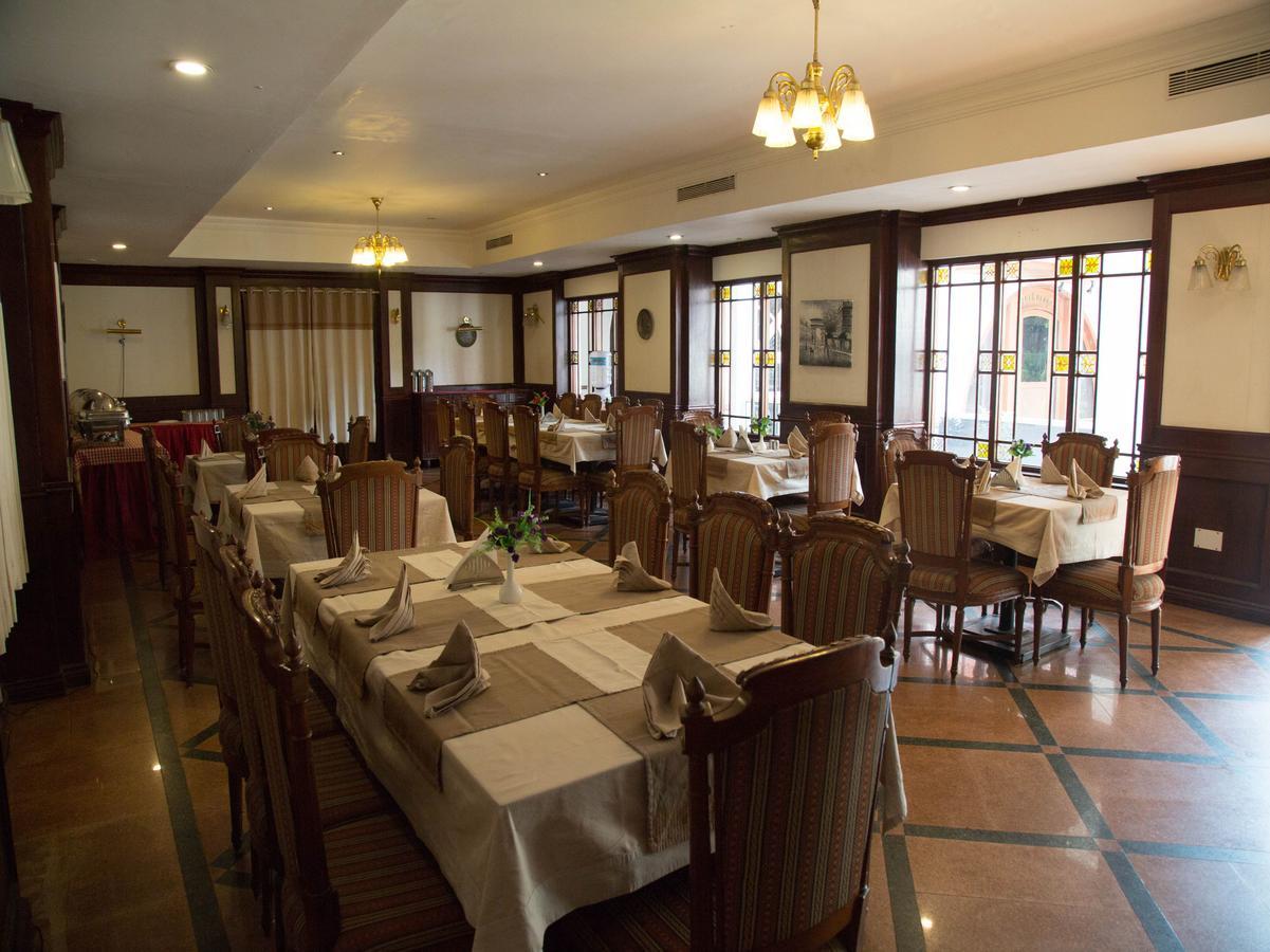 Ats Willingdon Hotel Kochi Eksteriør billede
