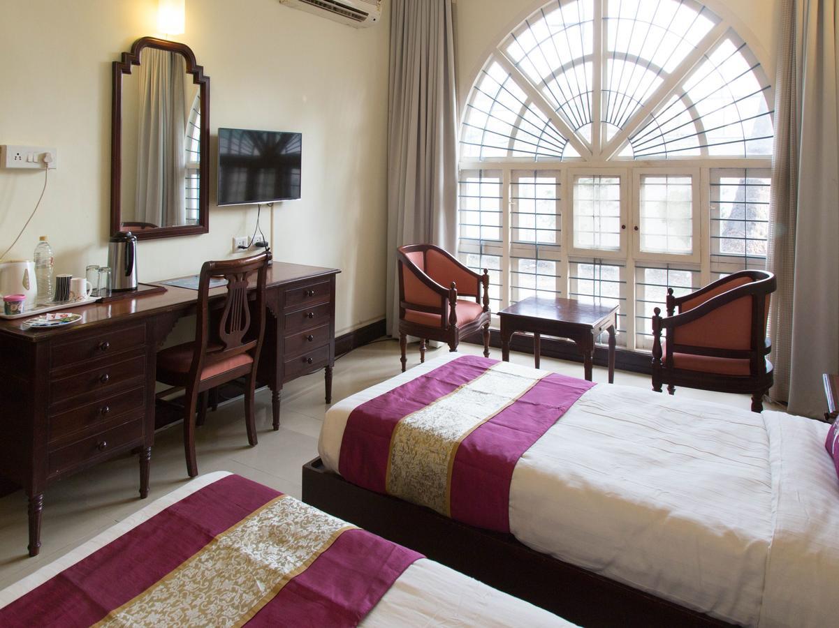 Ats Willingdon Hotel Kochi Eksteriør billede