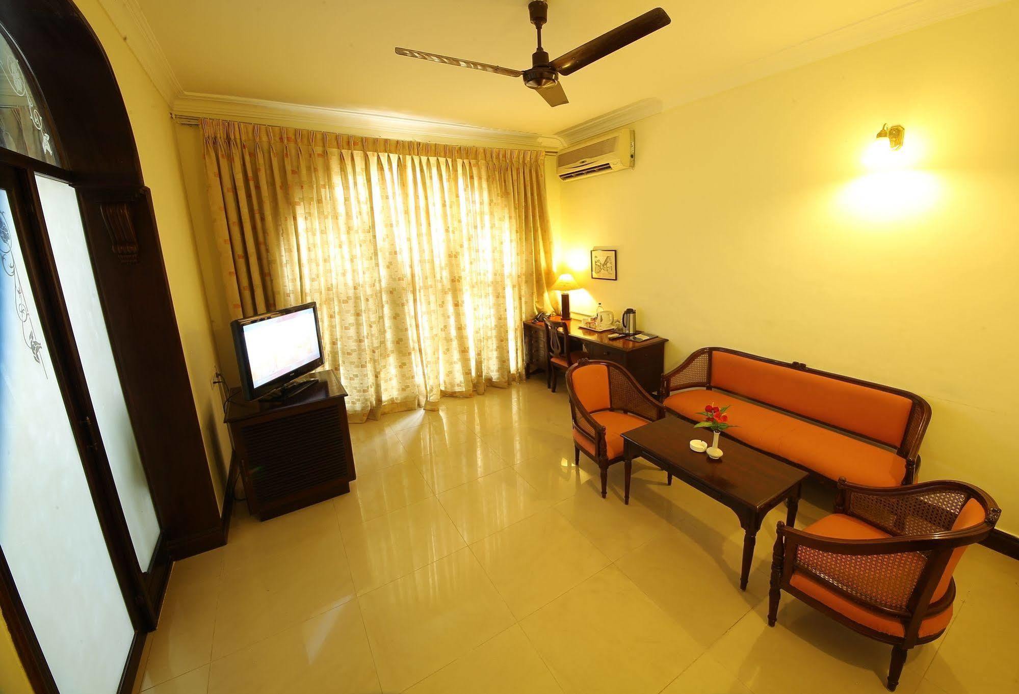 Ats Willingdon Hotel Kochi Eksteriør billede